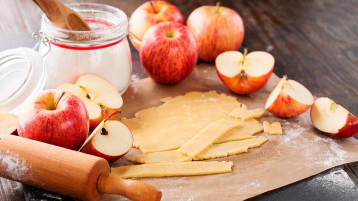 3 deliciosas recetas con manzana para hacer con niños