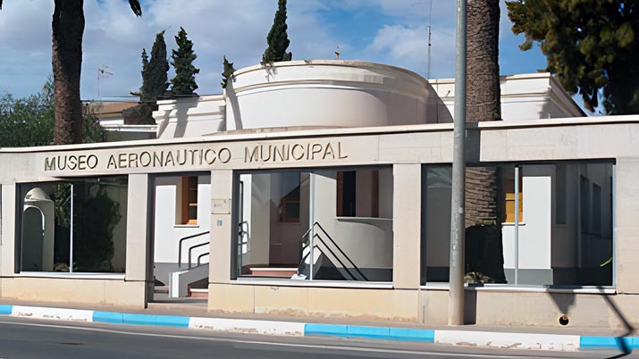 Visita guiada Museo Aeronáutico y entorno Base Aérea