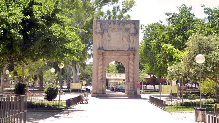 jardines de murcia malecon