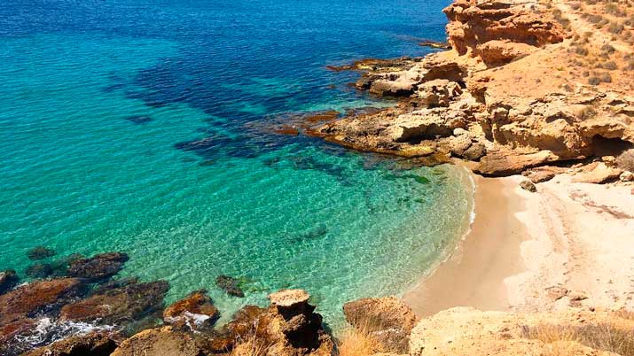 Ruta de Puntabela por las calas de Bolnuevo a la playa de Percheles