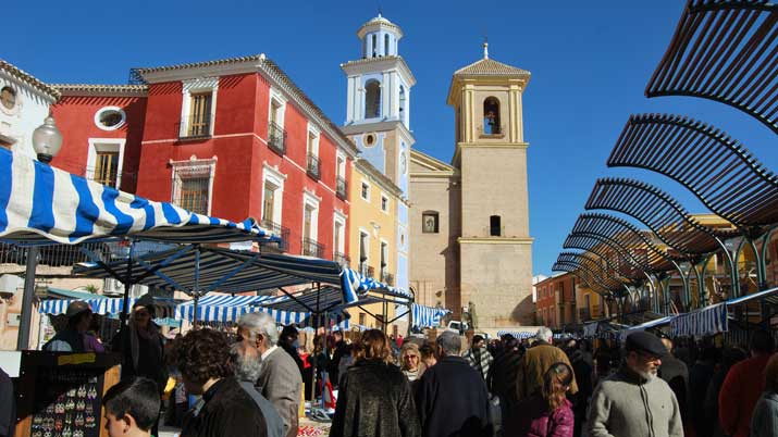 mercadillo mula las 4 plazas